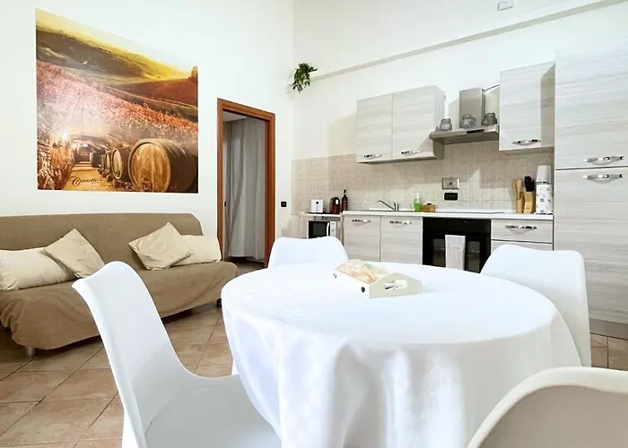 Caciottos Alloggio A 15 Minuti Da Alba Apartment *